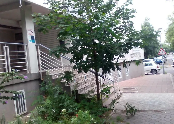 Apartment Aska